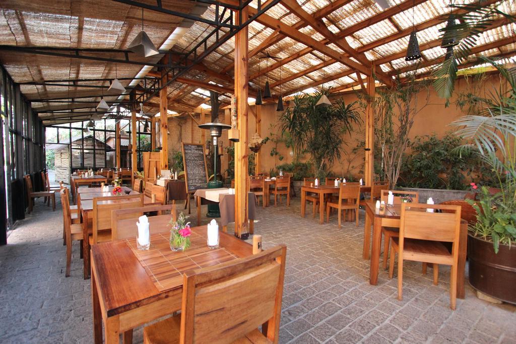 Hotel Restaurant Le Combava 塔那那利佛 外观 照片