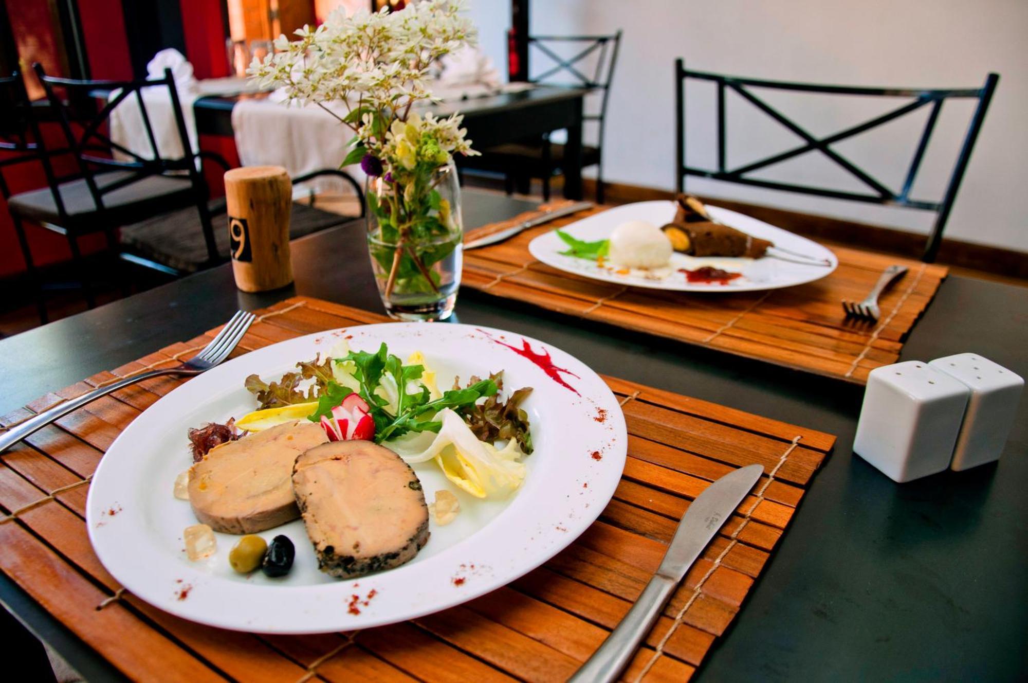 Hotel Restaurant Le Combava 塔那那利佛 外观 照片
