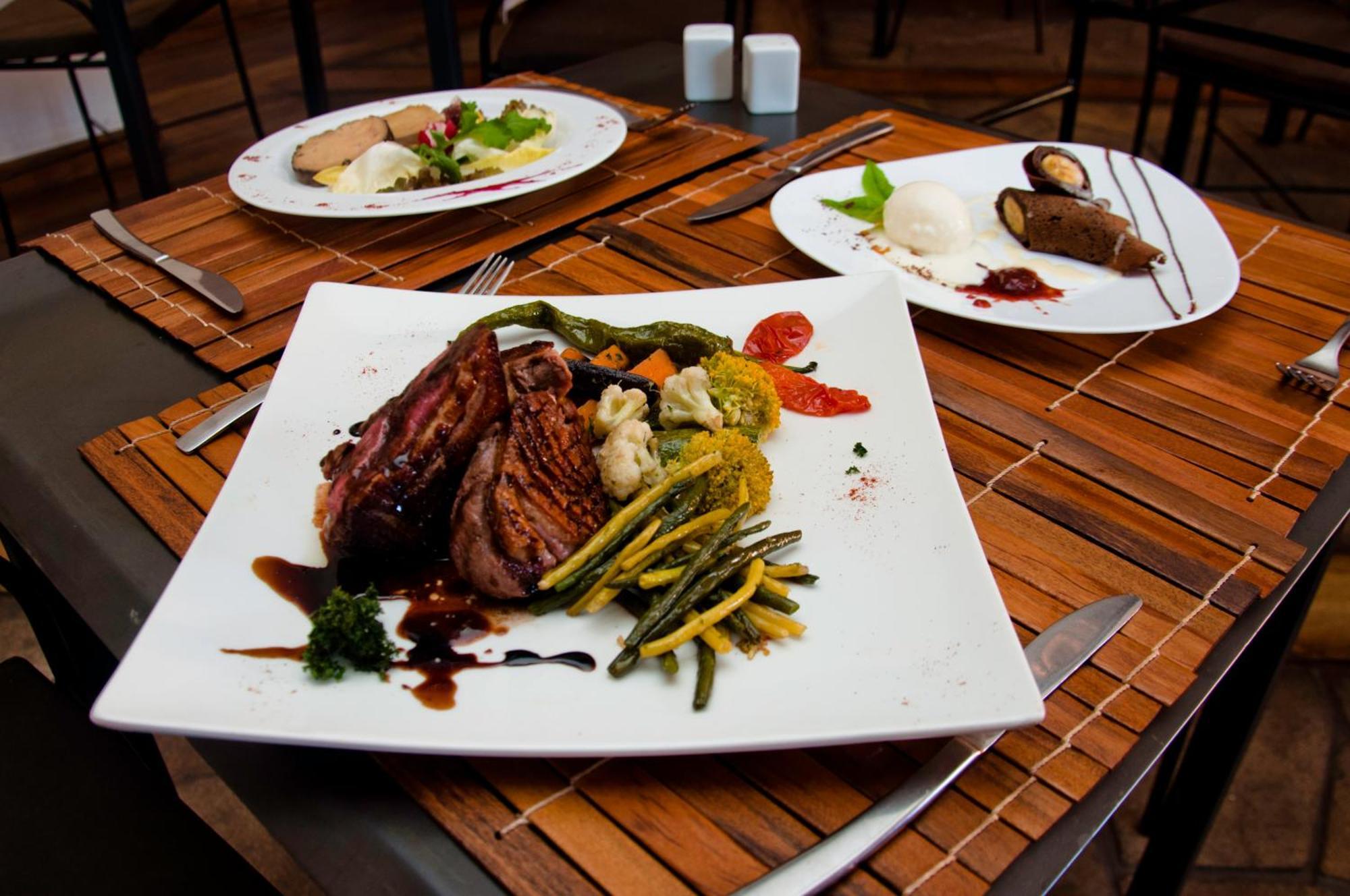 Hotel Restaurant Le Combava 塔那那利佛 外观 照片
